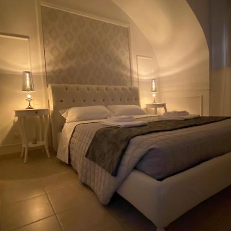 Il Sogno Di Hypnos Bed and Breakfast LʼAquila Buitenkant foto