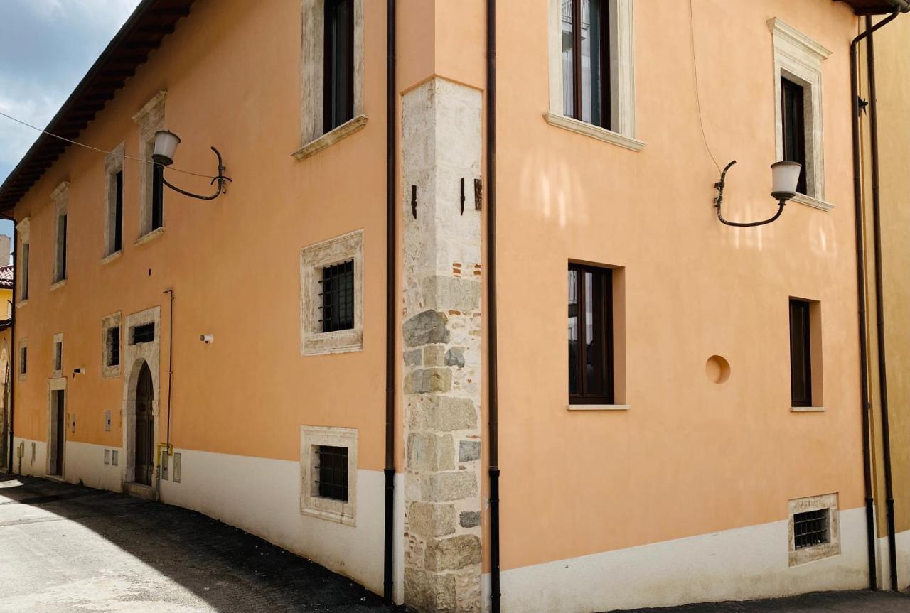 Il Sogno Di Hypnos Bed and Breakfast LʼAquila Buitenkant foto