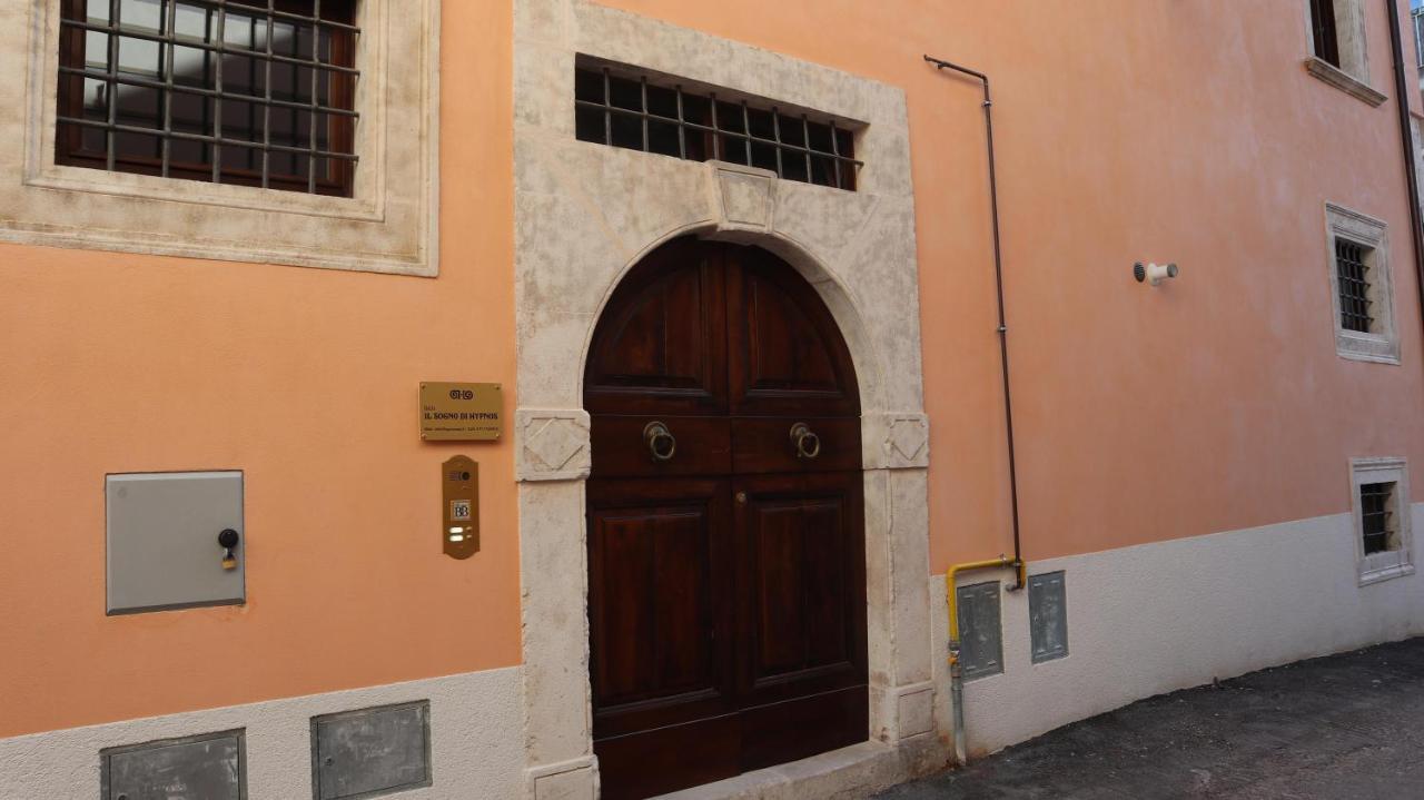 Il Sogno Di Hypnos Bed and Breakfast LʼAquila Buitenkant foto