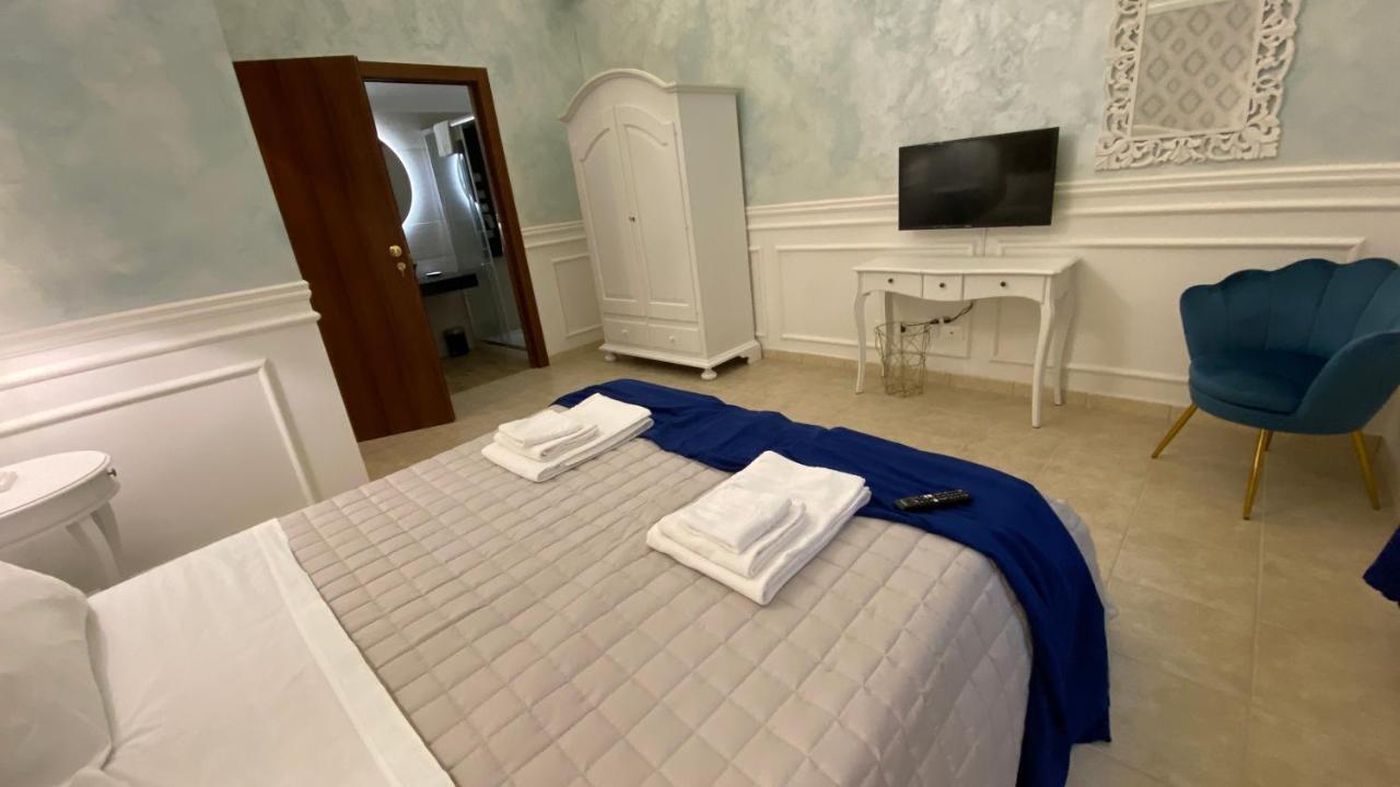 Il Sogno Di Hypnos Bed and Breakfast LʼAquila Buitenkant foto