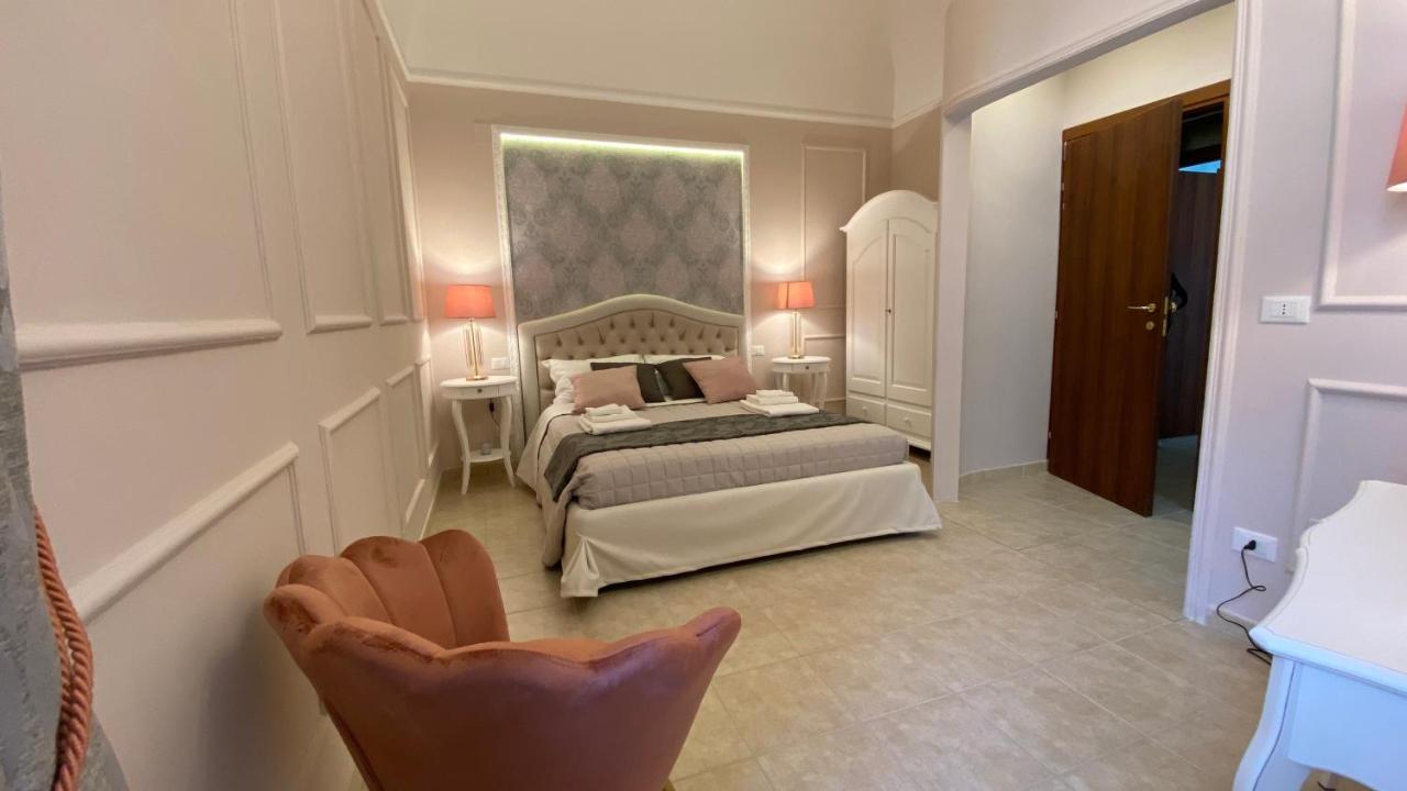 Il Sogno Di Hypnos Bed and Breakfast LʼAquila Buitenkant foto