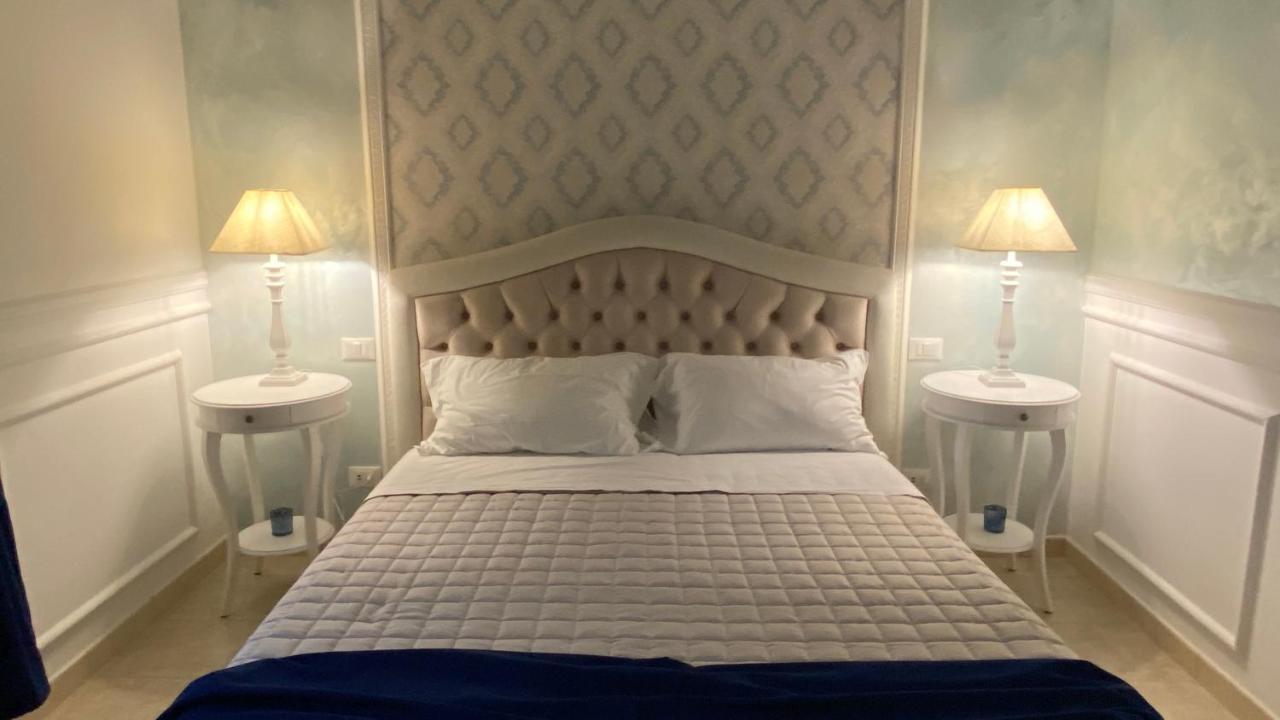 Il Sogno Di Hypnos Bed and Breakfast LʼAquila Buitenkant foto