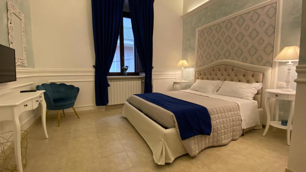 Il Sogno Di Hypnos Bed and Breakfast LʼAquila Buitenkant foto